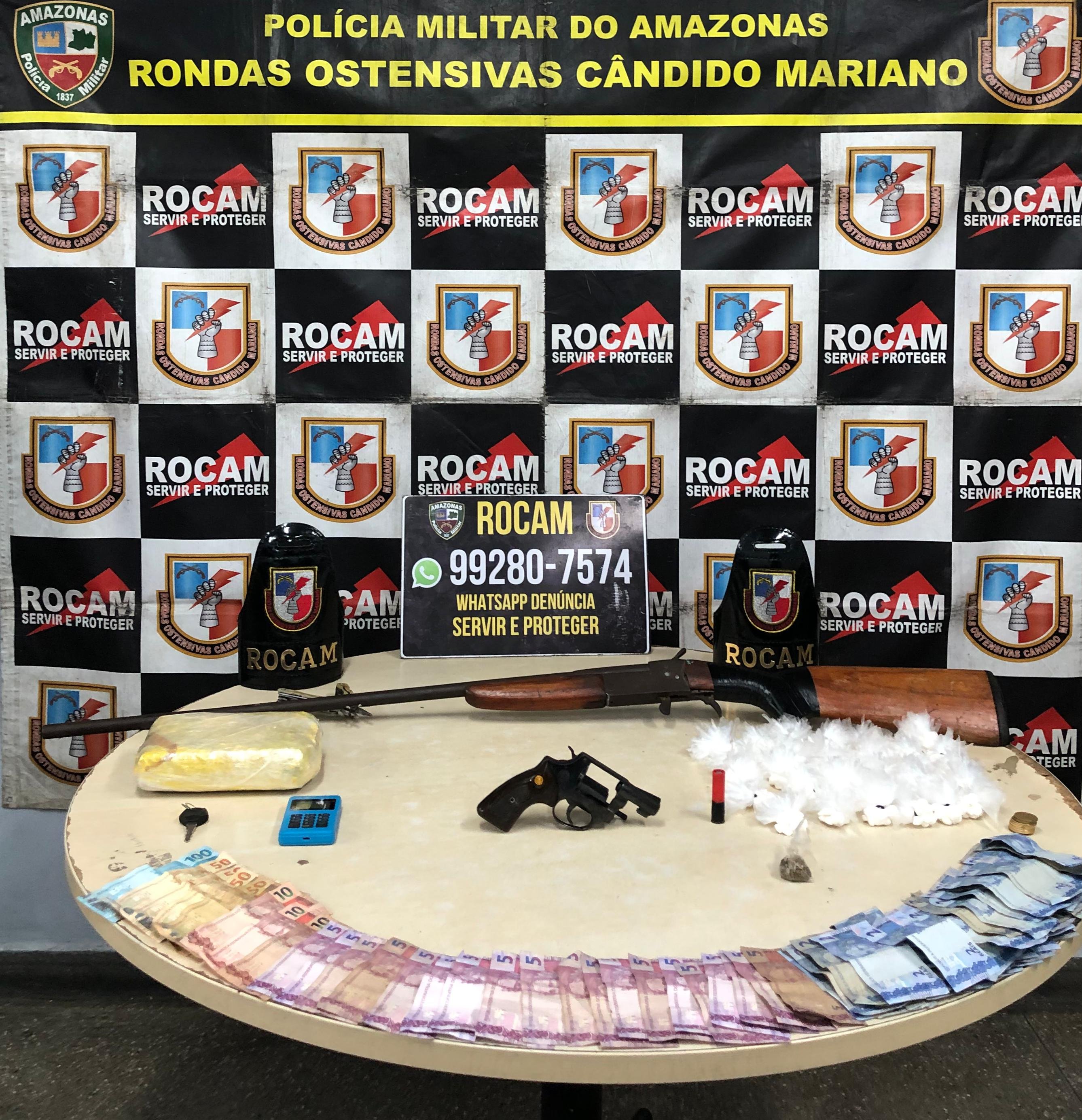 Homem é preso com armas e drogas em casa abandonada no Jorge Teixeira