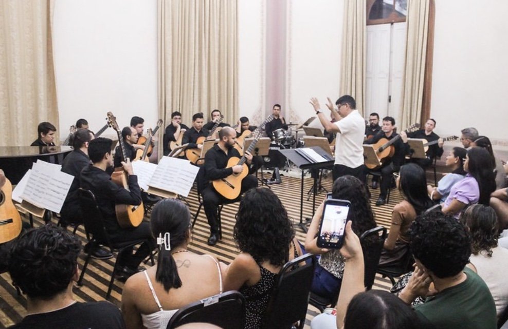 Violão brasileiro ganha destaque em concerto gratuito no Palácio da Justiça
