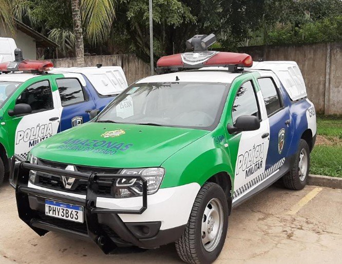 Homem com vasta ficha criminal é preso por ameaçar esposa e filhos em Manaus