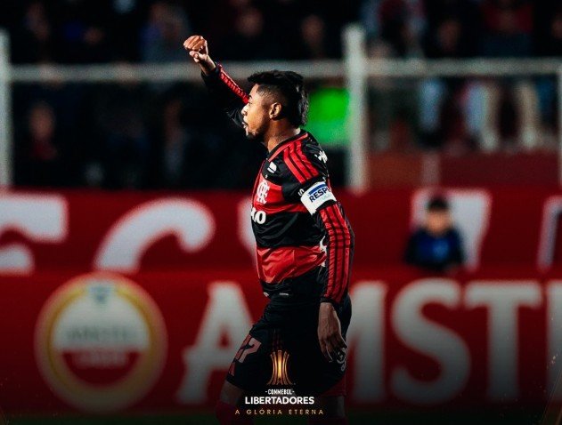 Flamengo vence na altitude de Cusco e lidera grupo na Libertadores