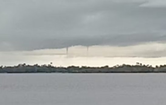 Trombas d’água surpreendem moradores em Silves, no interior do Amazonas; vídeo