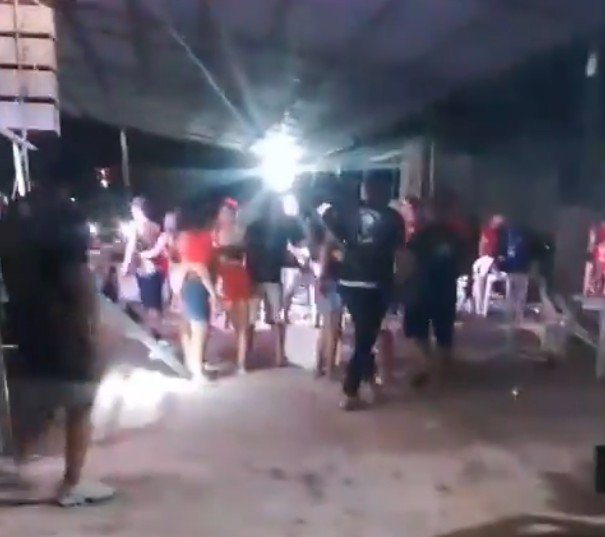 Tiroteio em show de Guto Lima deixa dois irmãos feridos na Festa do Jaraqui em Manacapuru