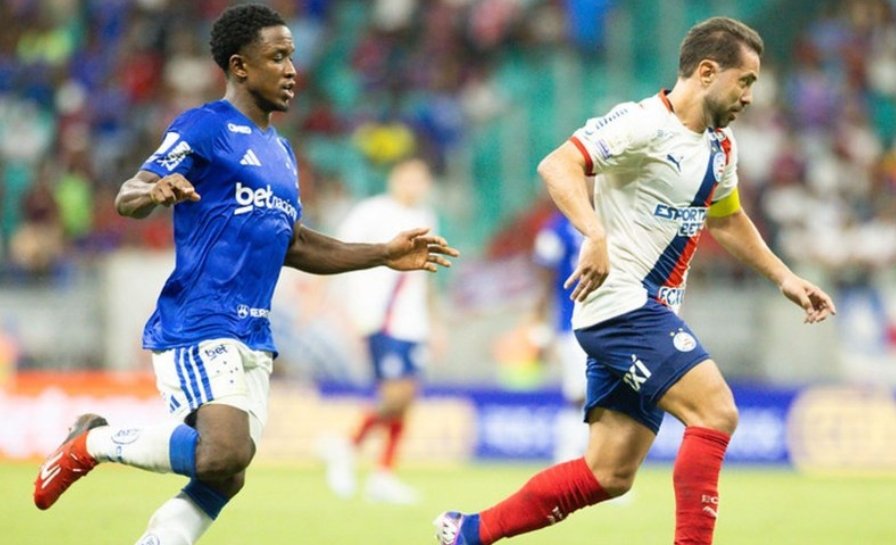 Cruzeiro bate o Bahia por 2 a 1 em jogo movimentado pelo Brasileirão
