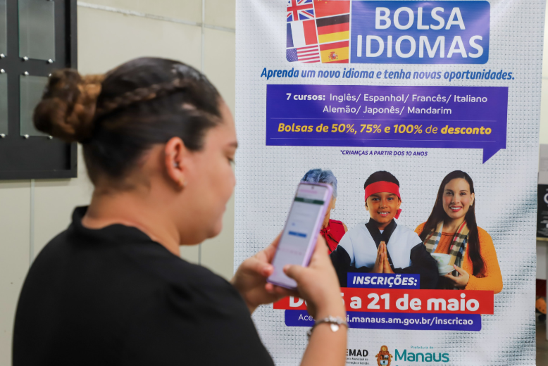 Candidatos do Bolsa Idiomas 2026 começam entrega de documentos em Manaus