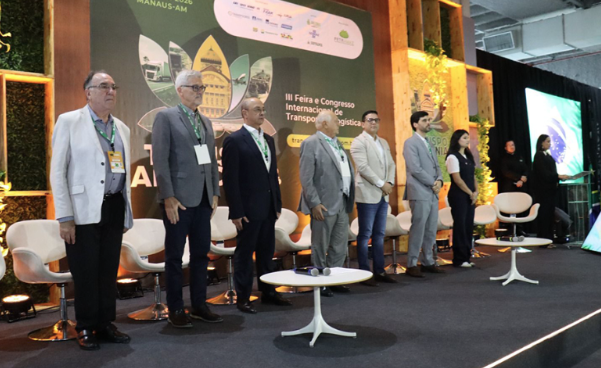TranspoAmazônia 2026 discute e-commerce, logística e PIM em 2º dia de programação