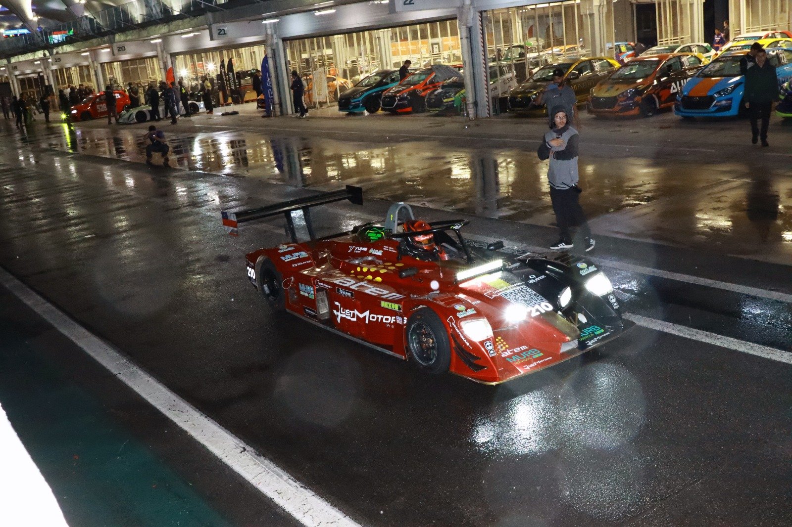Paulinho De Carli domina categoria e se destaca nos treinos livres em Interlagos