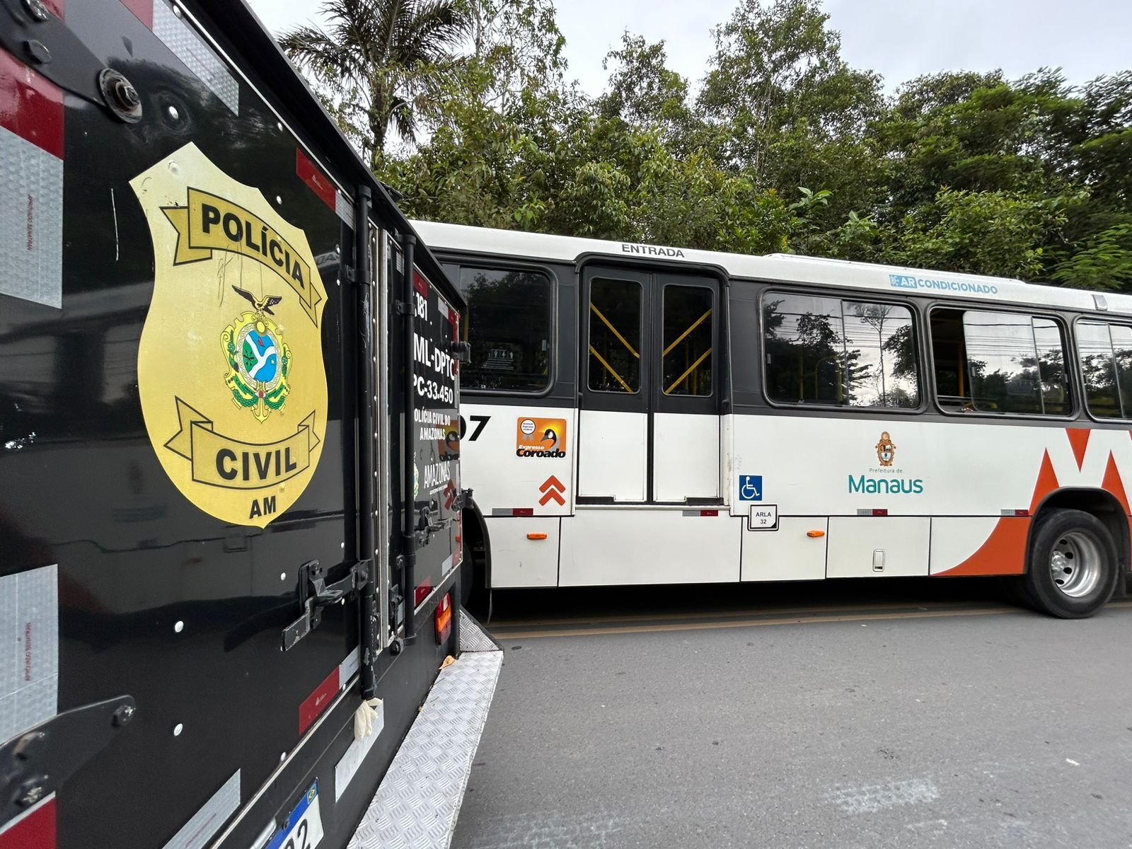 Passageiro é morto com tiro na cabeça enquanto dormia em linha que seguia para o Puraquequara