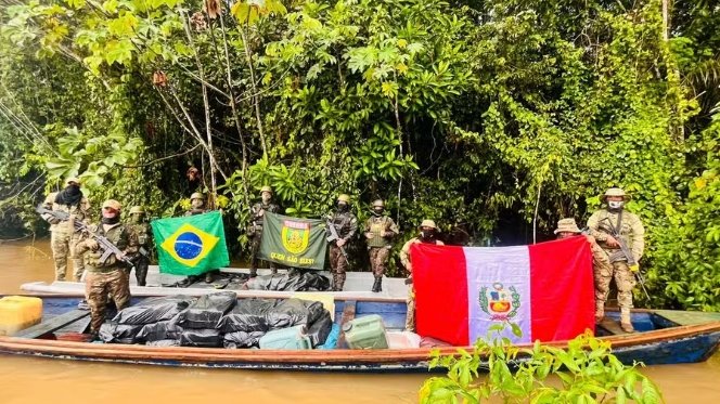 Operação militar apreende mais de 15 toneladas de drogas na fronteira do Amazonas