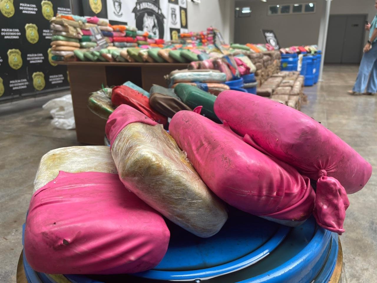 Operação integrada apreende 700 quilos de skunk e causa prejuízo de R$ 12 milhões ao tráfico