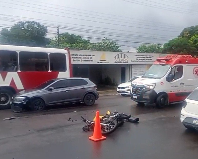 Cinco acidentes de trânsito são registrados em menos de quatro horas em Manaus