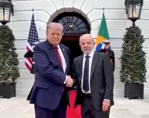Lula e Trump cancelam coletiva após reunião de três horas na Casa Branca