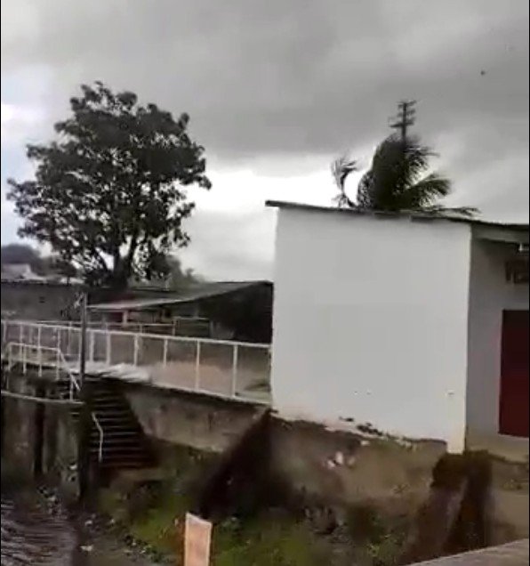 Chuva torrencial faz Defesa Civil emitir alerta severo de deslizamento de terra em Nhamundá