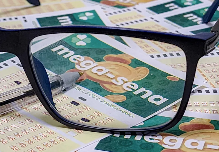 Sorteio no domingo de manhã: Saiba o horário limite para apostar na Mega-Sena de R$ 300 milhões