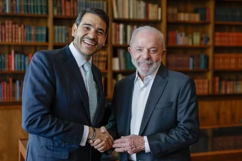 Lula deve insistir em indicação de Jorge Messias ao STF após rejeição no Senado
