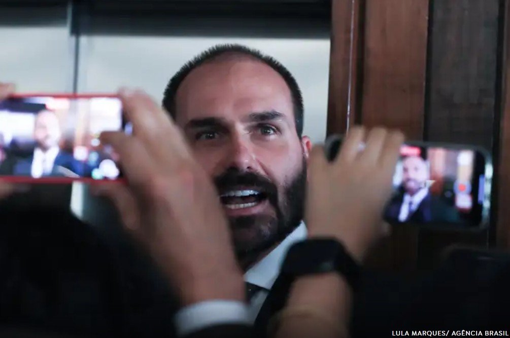 Eduardo Bolsonaro diz que PCC e CV 'vão poder ser combatidos igual Bin Laden era' pelos EUA