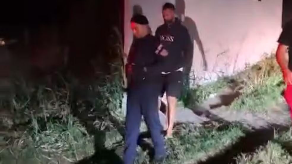 Após dois meses foragido, Bruno Fernandes é preso em São Pedro da Aldeia no RJ