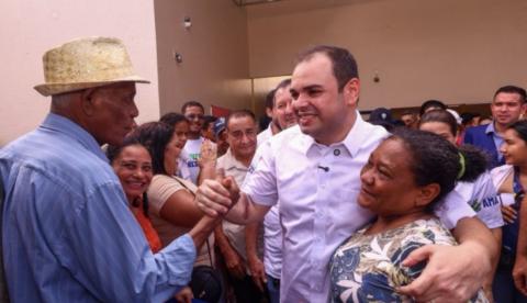 Governo Presente leva 870 cartões do Auxílio Estadual à zona norte de Manaus