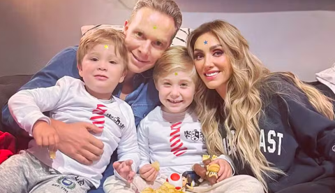Ex-RBD, Anahí completa 43 anos e ganha post emocionante do marido nas redes; veja