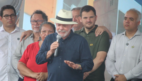 Em Manaus, Lula diz que BR-319 será pavimentada com "maior cuidado ambiental do mundo"