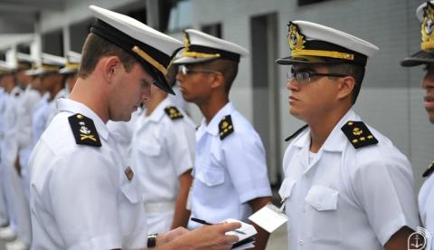 Marinha abre inscrições para Escola Naval e prorroga prazos para o Colégio Naval