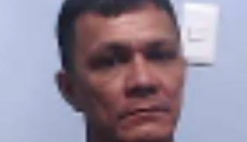 PC divulga foto de padrasto suspeito de crime contra enteada de 11 anos no Amazonas