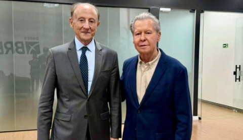 Em Brasília, Arthur Virgílio reforça defesa da Zona Franca e busca apoio da Fiesp