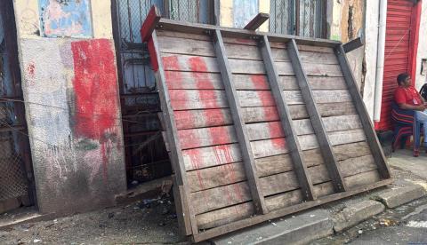 Com sinais de espancamento, homem é achado morto em rua no Centro de Manaus