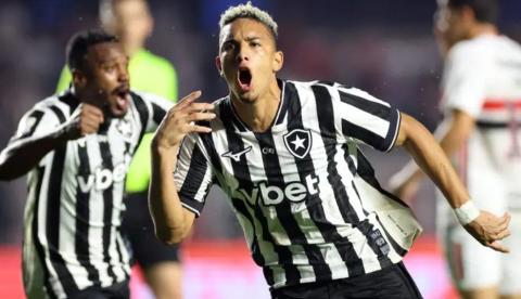 São Paulo cede empate ao Botafogo no fim e Dorival Júnior segue sem vencer em retorno