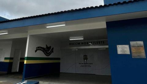 Filho é preso por invadir casa, quebrar celular e ameaçar a própria mãe de morte em Manaus
