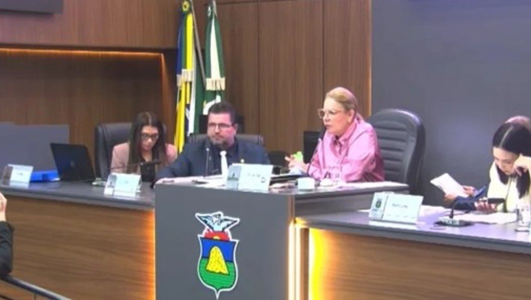 Em sessão na Câmara, vereador chama parlamentar de 'baitola'