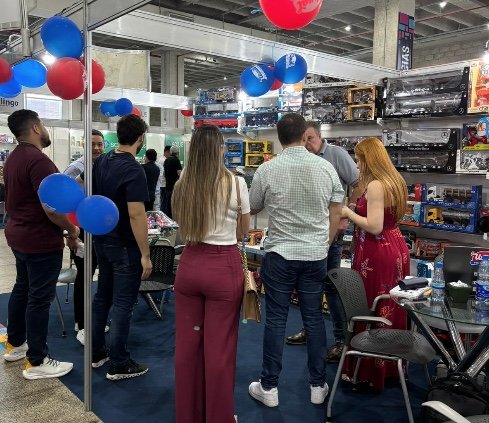 Expo MultiMix conecta lojistas e indústrias em evento no Amazonas