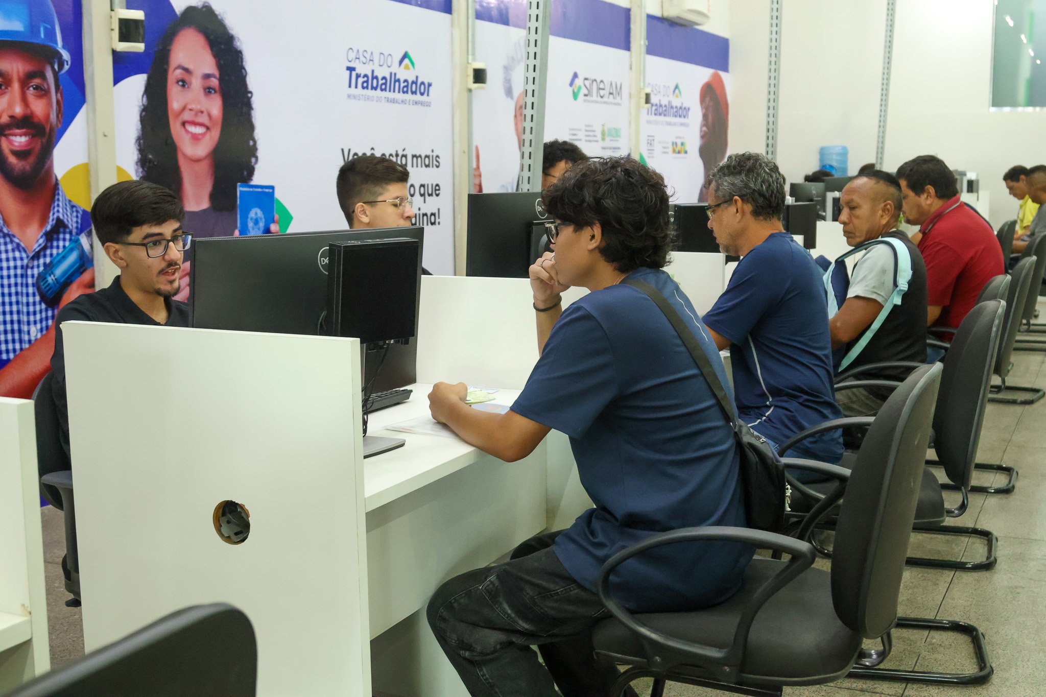 Mais de 100 vagas de emprego são disponibilizadas pelo Sine no Amazonas; confira