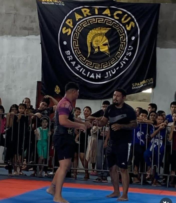 Desafio de Lutas Casadas do Tarumã faz história com 100 combates e fortalece o jiu-jitsu na comunidade