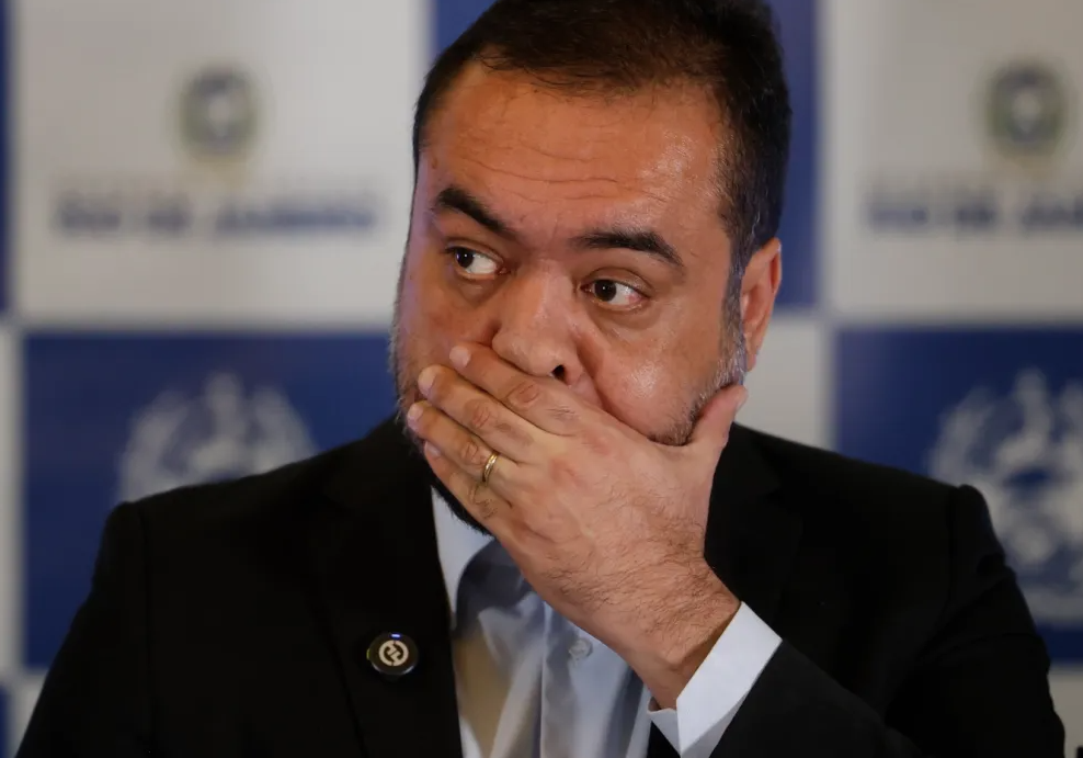 PF faz buscas contra Cláudio Castro em investigação sobre R$ 3 bilhões ligados ao Banco Master