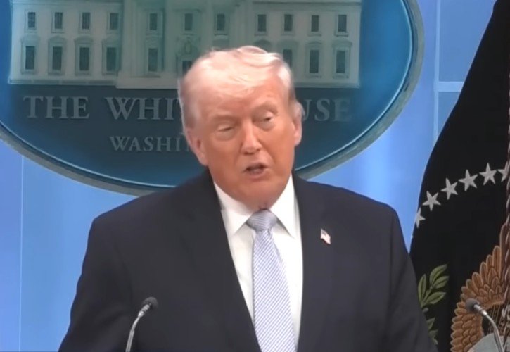 Trump endurece discurso e condiciona paz ao bloqueio nuclear iraniano