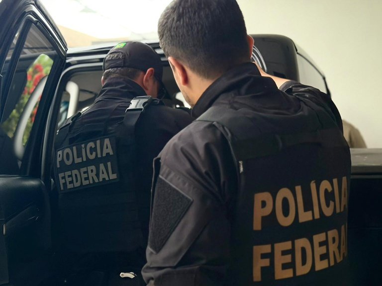 Policiais são alvos de nova operação da PF sobre roubo de ouro em Manaus