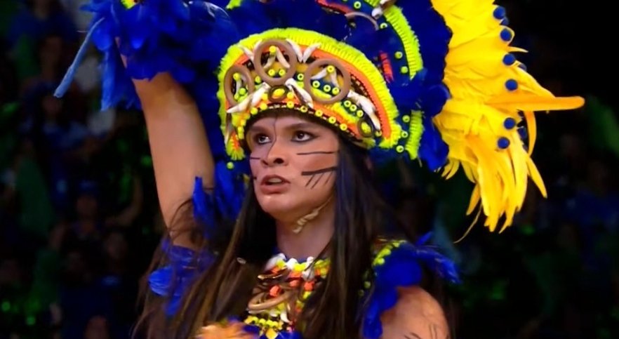 Lup Moara estreia como a primeira Tuxaua trans do Festival de Parintins; vídeo