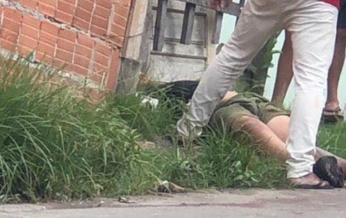 Embriagado, motociclista se envolve em acidente e deixa quatro feridos no Grande Vitória