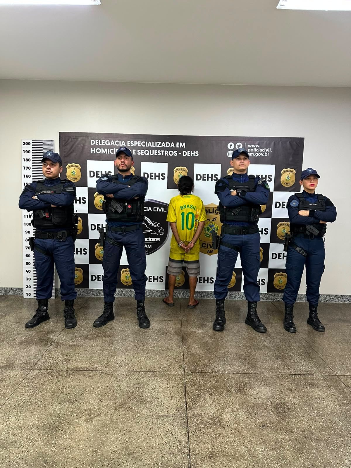 Guarda Municipal prende suspeito de homicídio próximo ao viaduto Rei Pelé