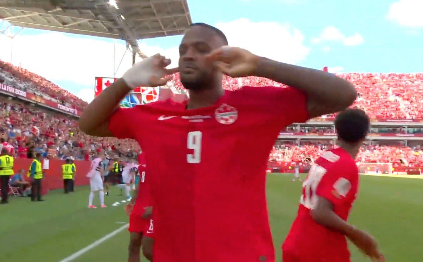 Canadá estreia com empate diante da Bósnia e conquista primeiro ponto em Copas