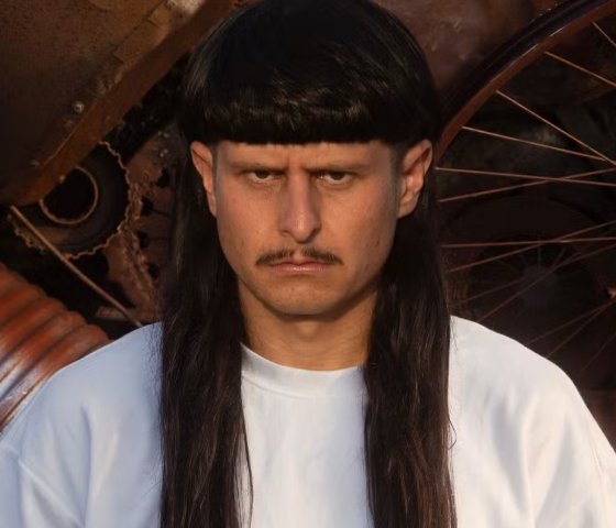 Cantor Oliver Tree e youtuber Gaspi estão entre mortos em colisão de helicópteros no RJ