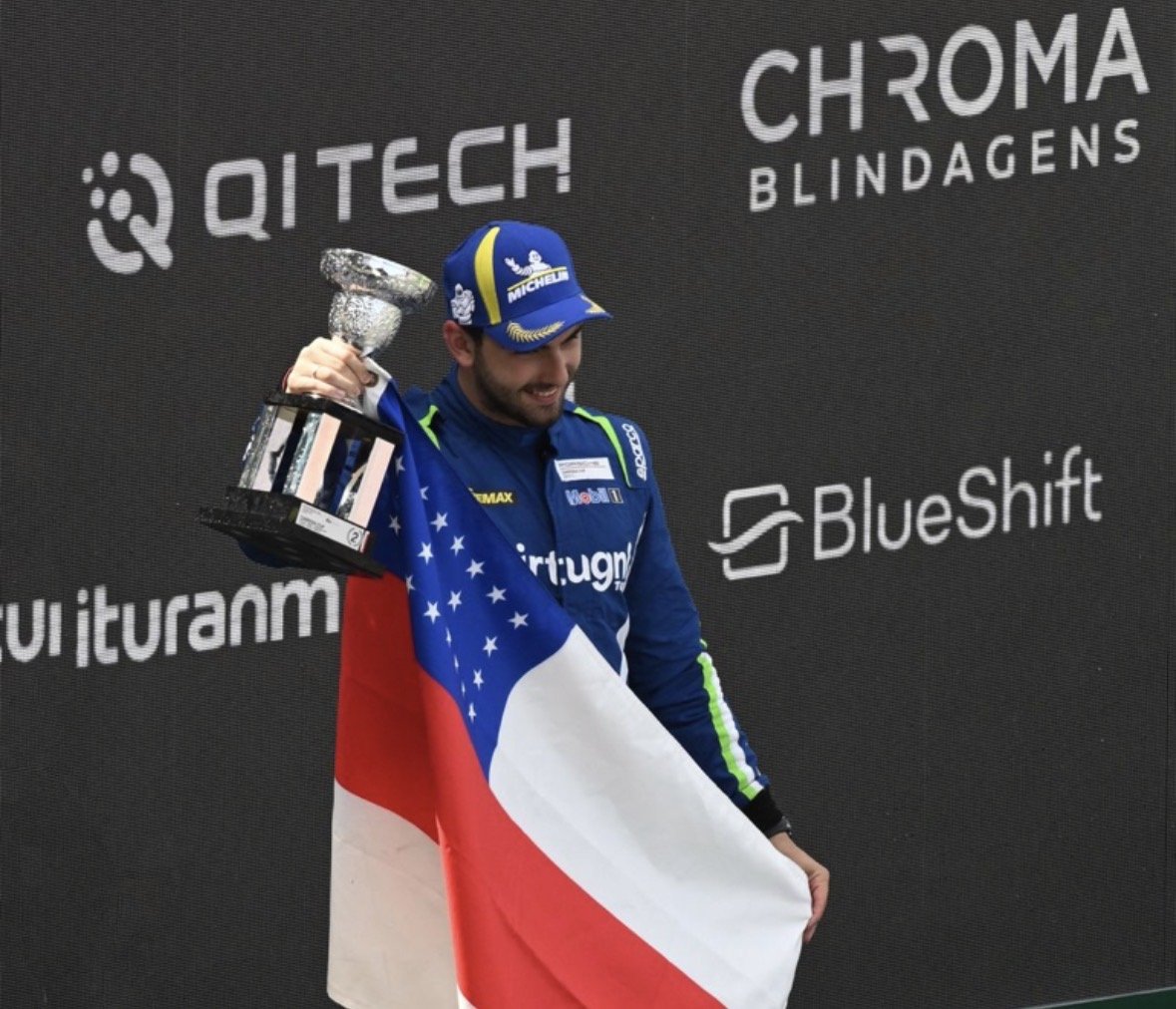 Amazonense Moura Neto é pódio duplo na Porsche Cup em Le Mans