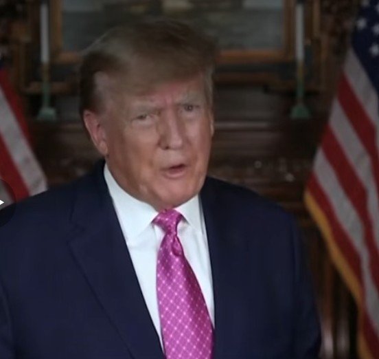 Suprema Corte dos EUA mantém cidadania por nascimento e rejeita plano de Trump