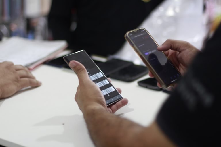 Hacker que se passava por agente do NIRC para roubar dados de vítimas é preso em Manaus