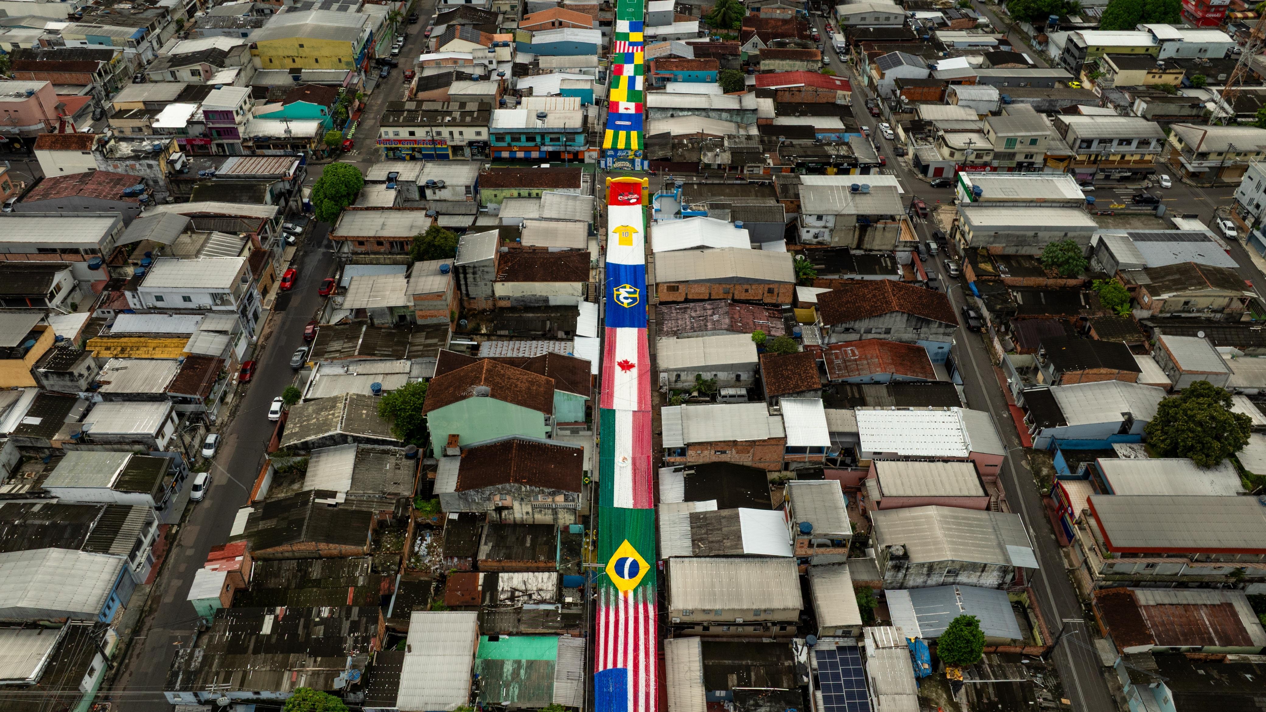 Manaus terá transmissão oficial dos jogos em 11 pontos do projeto 'Ruas da Copa' neste sábado