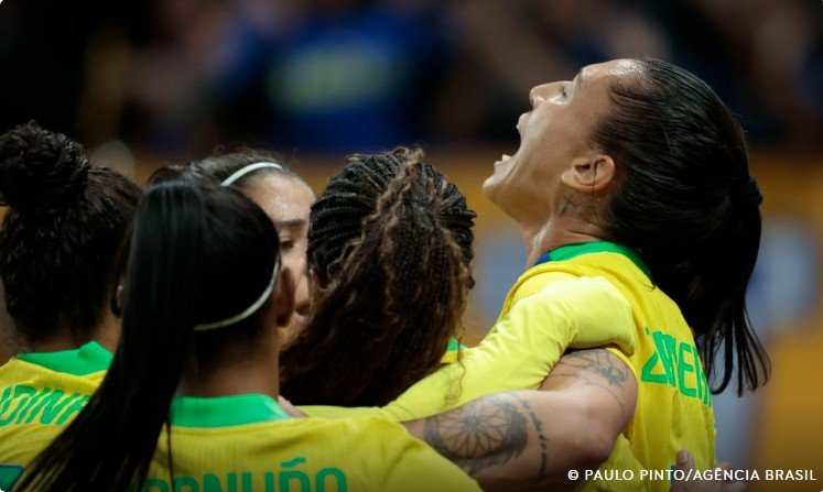 De virada, Brasil vence os Estados Unidos e quebra tabu histórico no futebol feminino