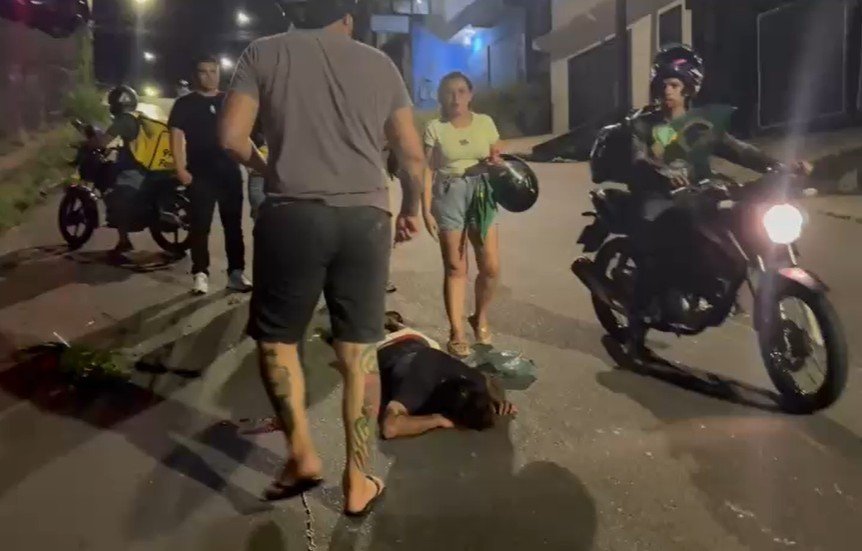 Homem fica gravemente ferido após acidente entre motos no Novo Aleixo