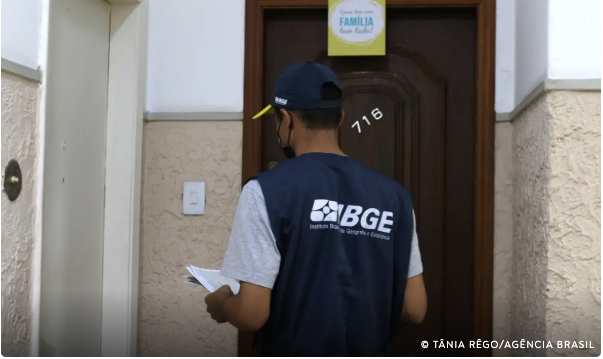 IBGE abre inscrições de processo seletivo com 1,4 mil vagas e salários de até R$ 5,2 mil