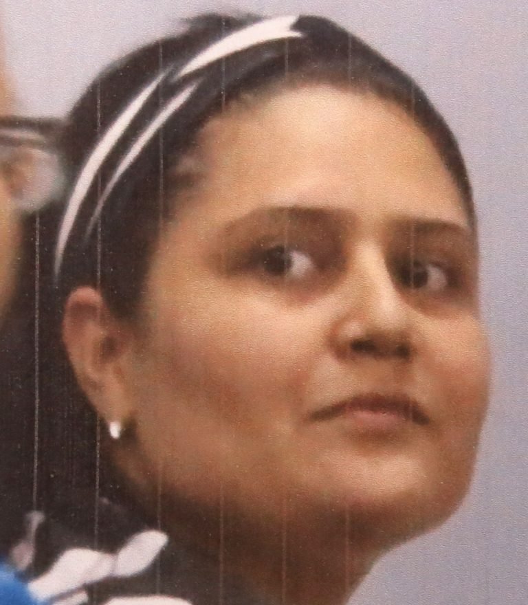 Mulher que matou jovem com bebê no colo por ciúmes do marido é presa em Manaus