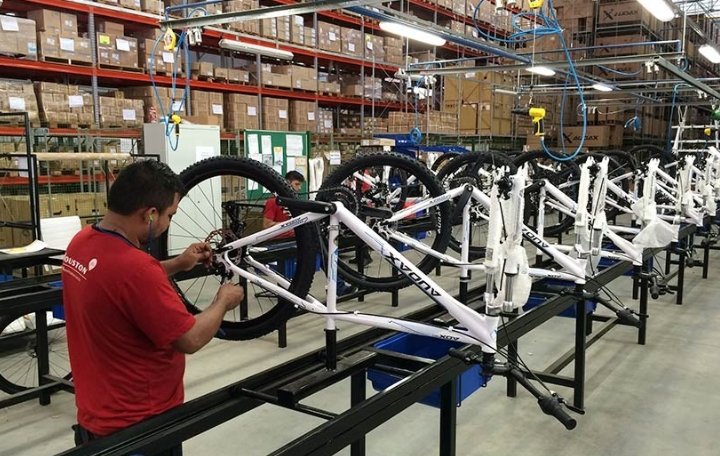 Produção de bicicletas em Manaus cresce 7,7% e se aproxima de 30 mil unidades em maio